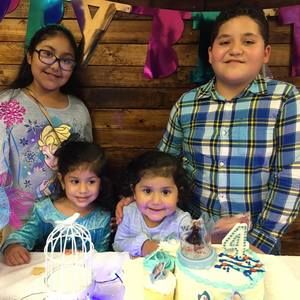 Meet your Posher, Lizeth